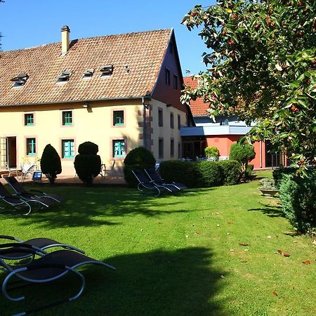 Hotel Restaurant Les Alisiers Lapoutroie Exterior foto